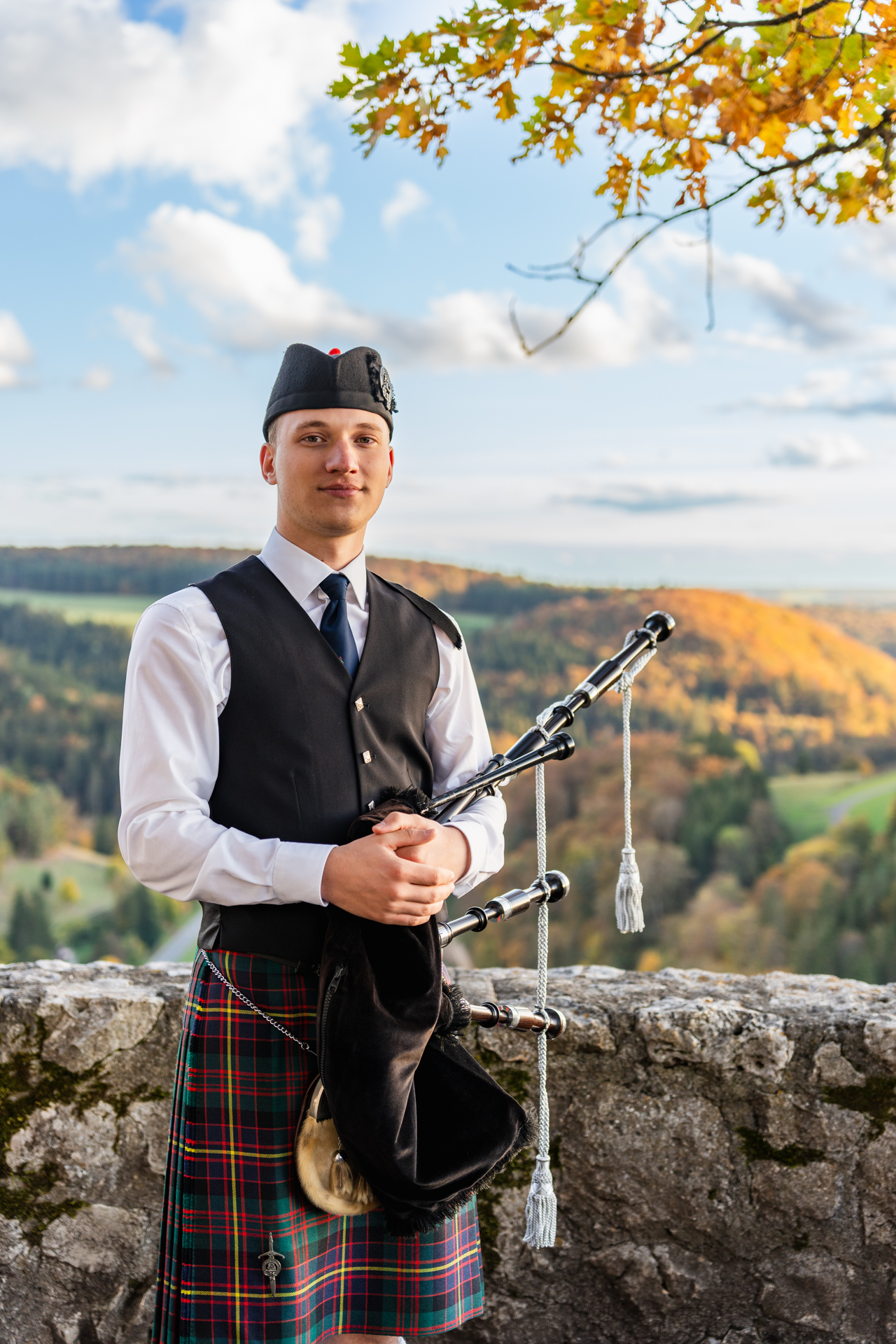 Aaron Langwiesner mit Dudelsack